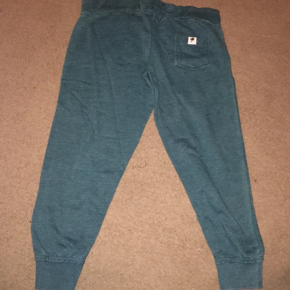 Myrtle Beach capri sweat pants size large - Picture 2 of 4